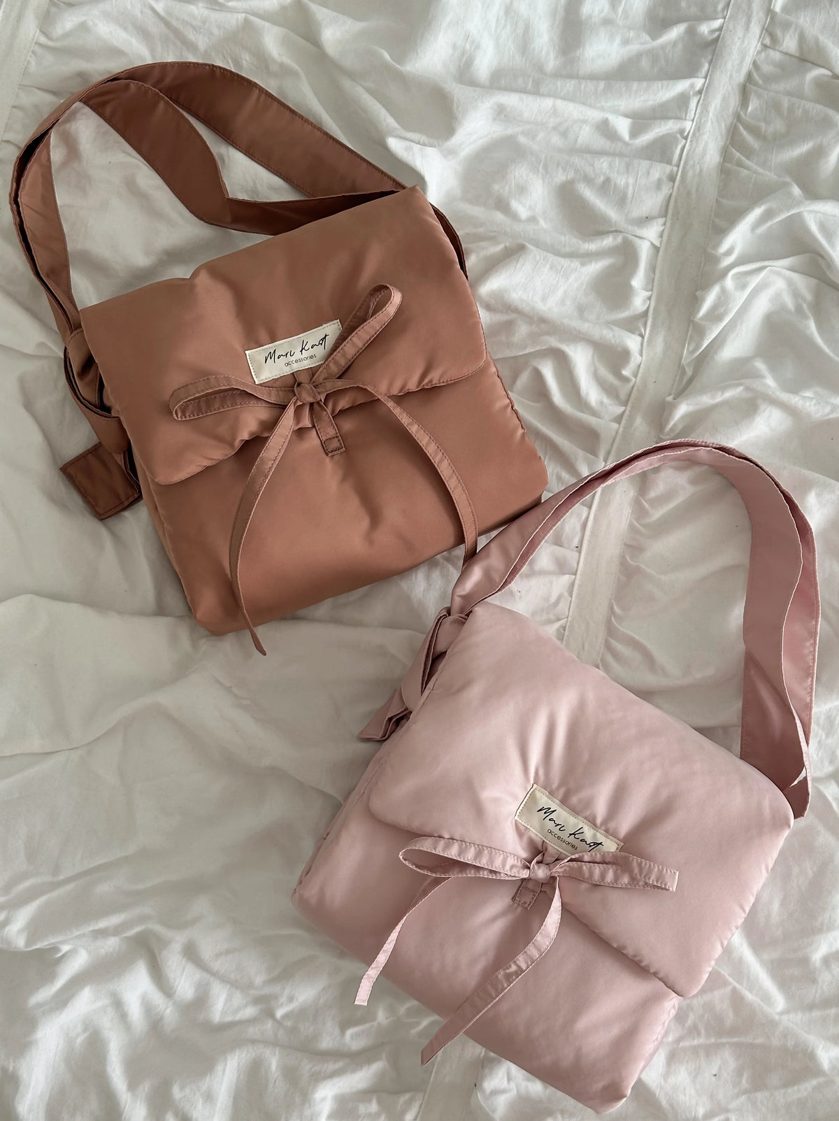 Padded Bow Decor Crossbody Shoulder Soft Thick Quilted Women Handbag Large Capacity Daily Sling Bag Custom Color Logo