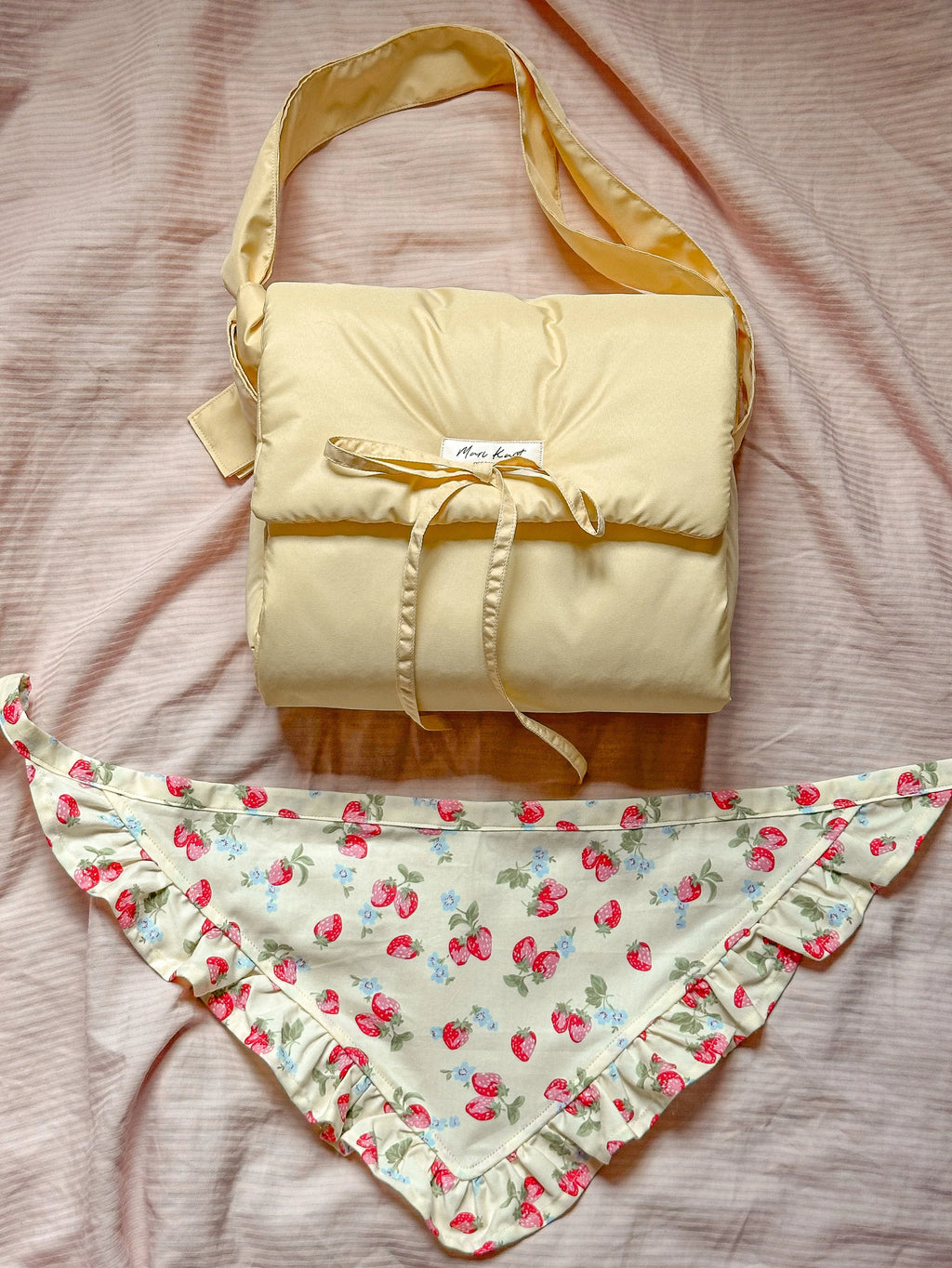 Padded Bow Decor Crossbody Shoulder Soft Thick Quilted Women Handbag Large Capacity Daily Sling Bag Custom Color Logo
