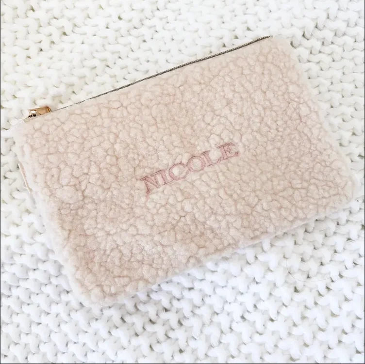 Personalized Bridesmaid Makeup Touch Embroidered Teddy Cosmetic Bag Handmade Fluffy Zipper Toiletries Bags