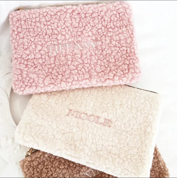 Personalized Bridesmaid Makeup Touch Embroidered Teddy Cosmetic Bag Handmade Fluffy Zipper Toiletries Bags