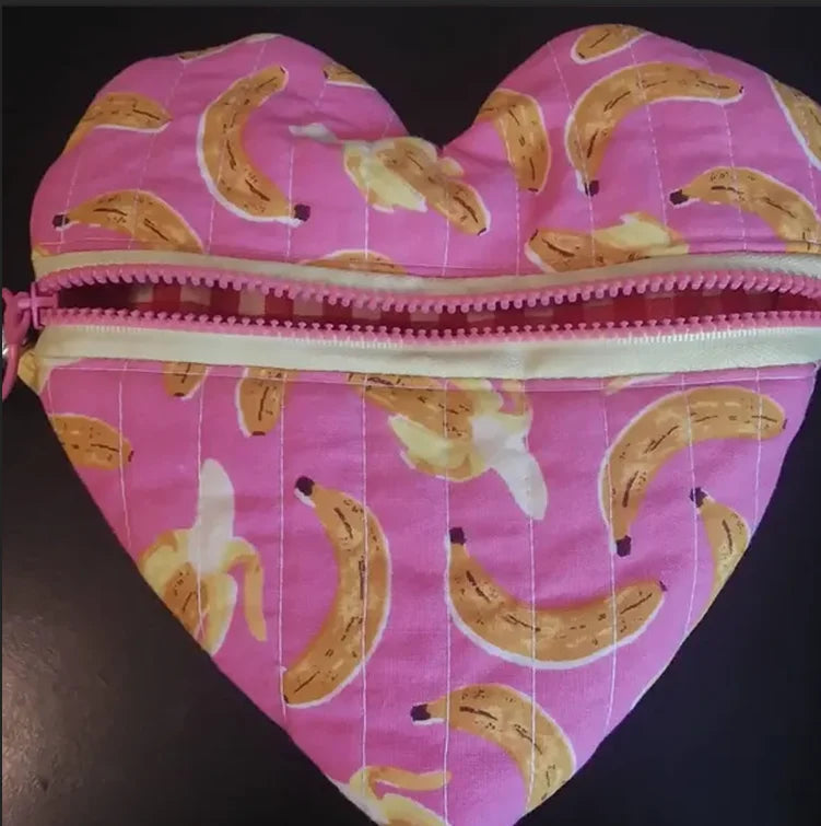 Personalized Mini Coin Purse Heart Shaped Cosmetic Bag Handmade Cotton Quilted Makeup Bag