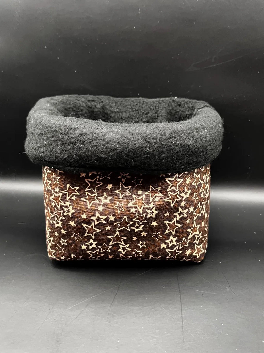 Plush Sherpa Cosmetic Bucket Bag Fluffy Makeup Brush Holder Custom Zippered Organizer Pouch for Vanity Wholesale