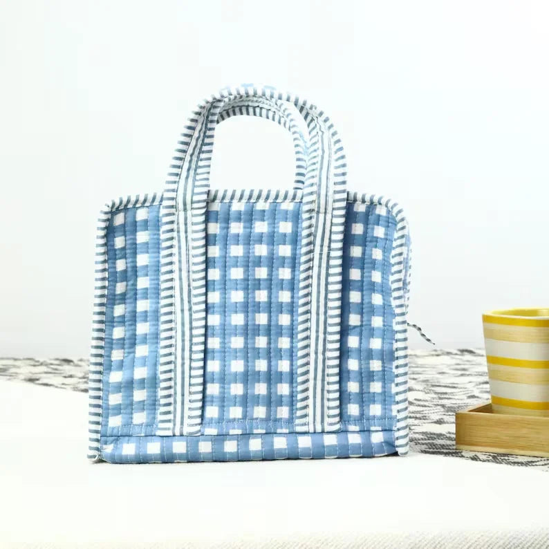 Quilted Cotton Lunch Box Bag Floral Print Handle Bag Convenient Small Tote Bag