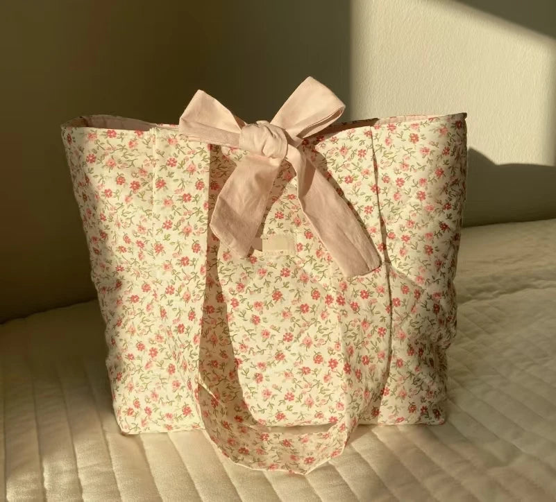 Quilted Floral Print Travel Size Ribbon Beach Tote Bag With Logo