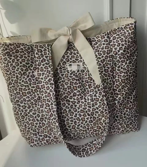 Quilted Floral Print Travel Size Ribbon Beach Tote Bag With Logo