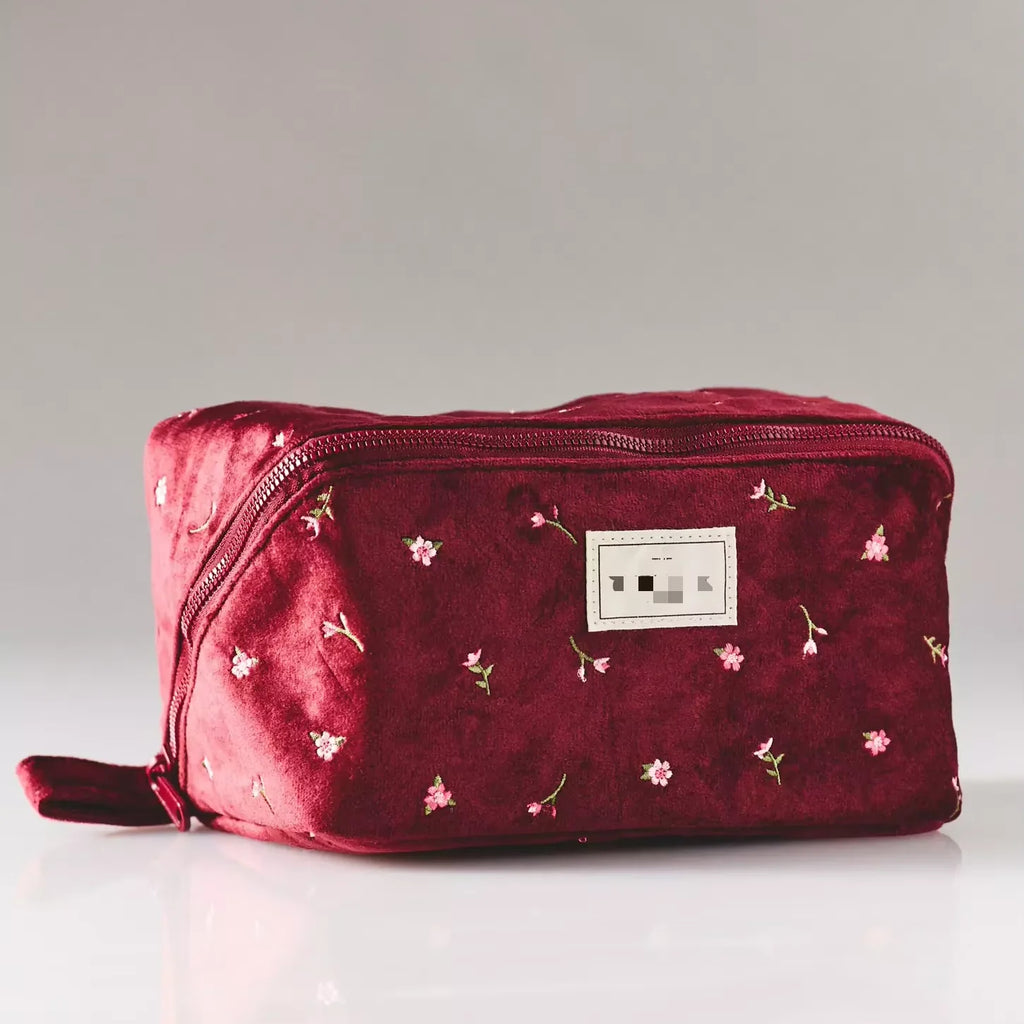Quilted Makeup Box Bag Customized Floral Print Cosmetic Pouch Large Capacity Cosmetic Bag With Brush Holder Inside