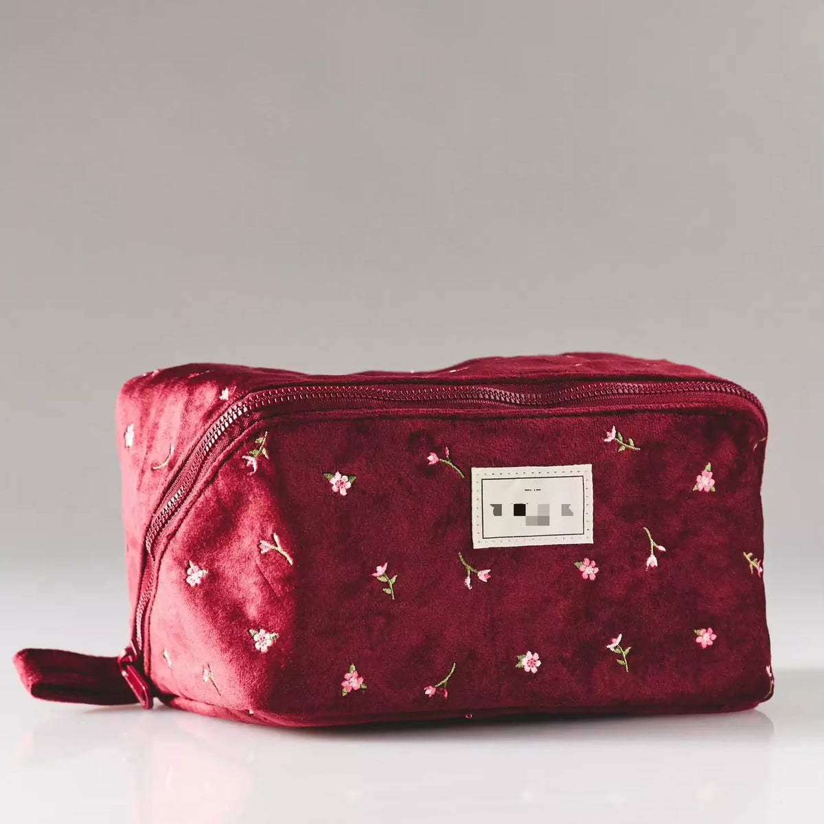 Quilted Makeup Case Customized Floral Print Makeup Tool Kits Large Capacity Tyvek Pouch With Inside Brush Holder