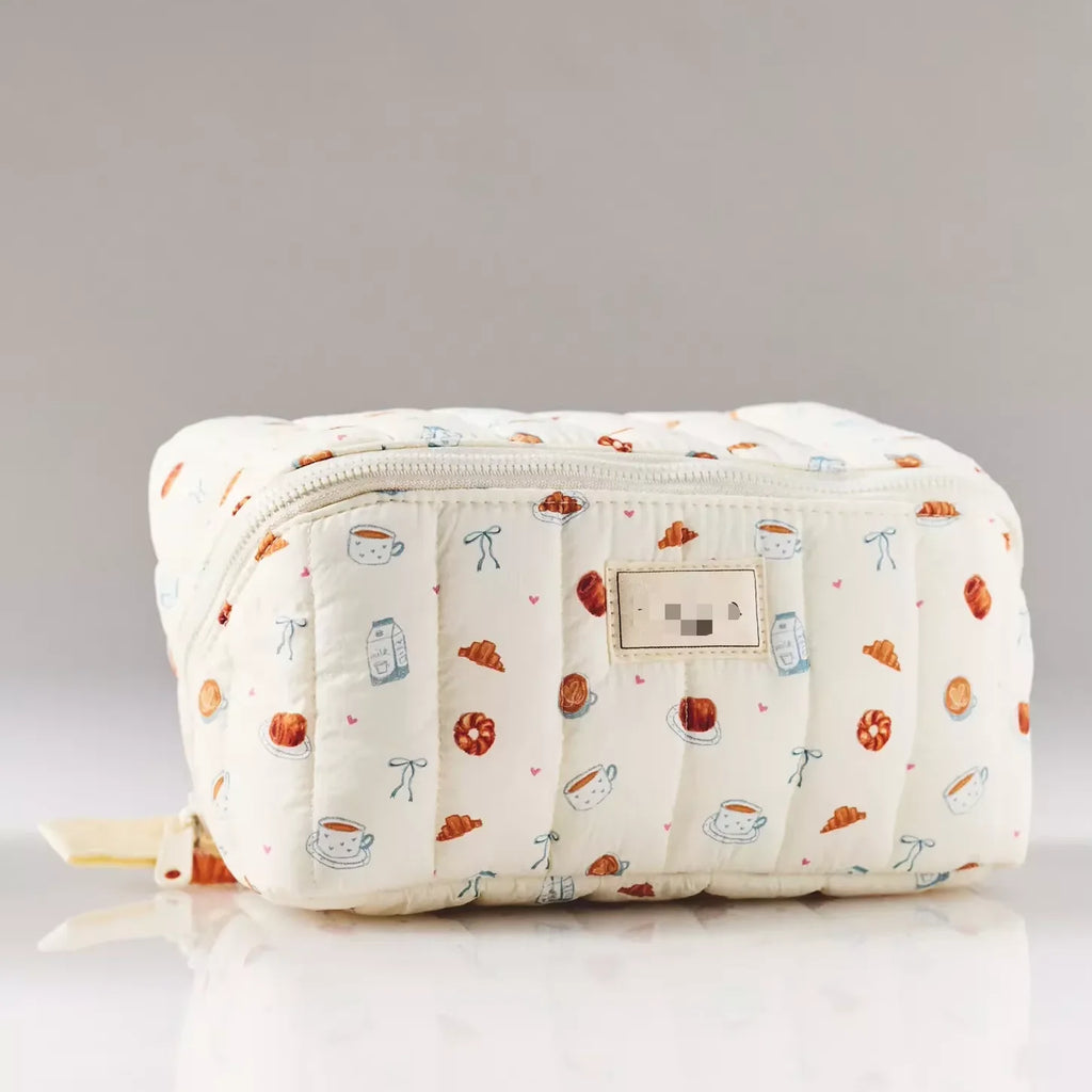Quilted Makeup Case Customized Floral Print Makeup Tool Kits Large Capacity Tyvek Pouch With Inside Brush Holder