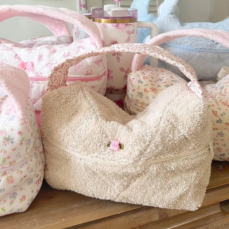 Quilted Soft Fabric Baby Pink Terry Handbag Personalized Logo Handle Cute Outdoor Bag With Rose
