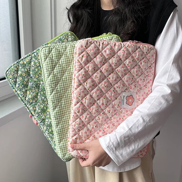 Sale Makeup Bag Custom Quilted Notebook Computer Pouch Fashion Cotton Plaid Laptop Protective Bag Mini Flower Laptop Sleeve Bag