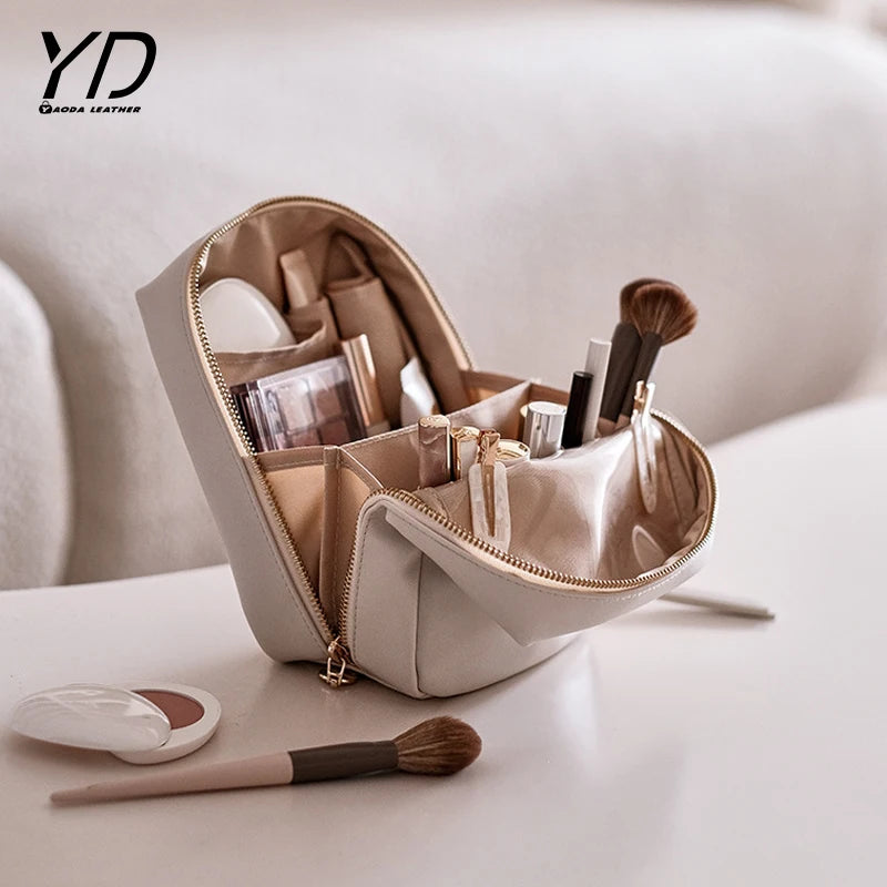 Small Water PU Resistance Zipper Cosmetic Bags Fashionable Custom MakeUp Bag Travel Cosmetic Pouch
