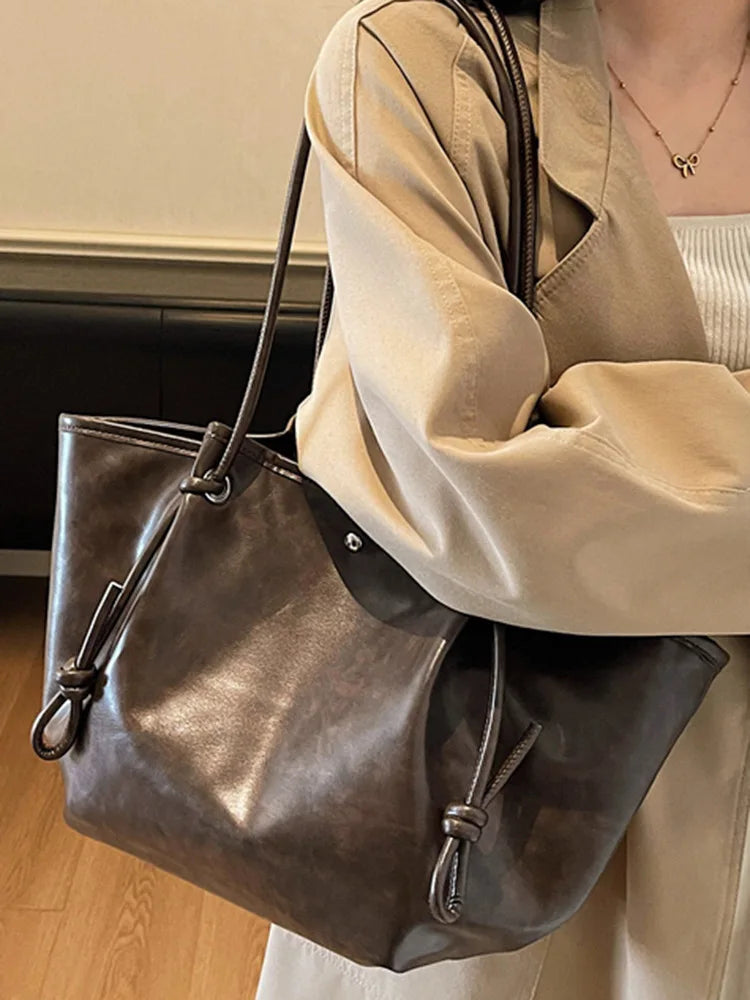 Tote Bag Large Capacity PU Retro Women's 2025 Winter New High-value Korean Style Casual Underarm Bag Women Shoulder Bag