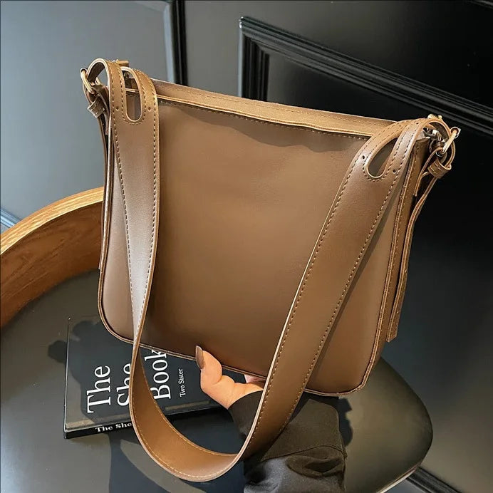 Tote Bag Women's Cross-border Retro Medium Zipper Large Capacity Simple Casual One-shoulder Underarm Crossbody Bucket Bag