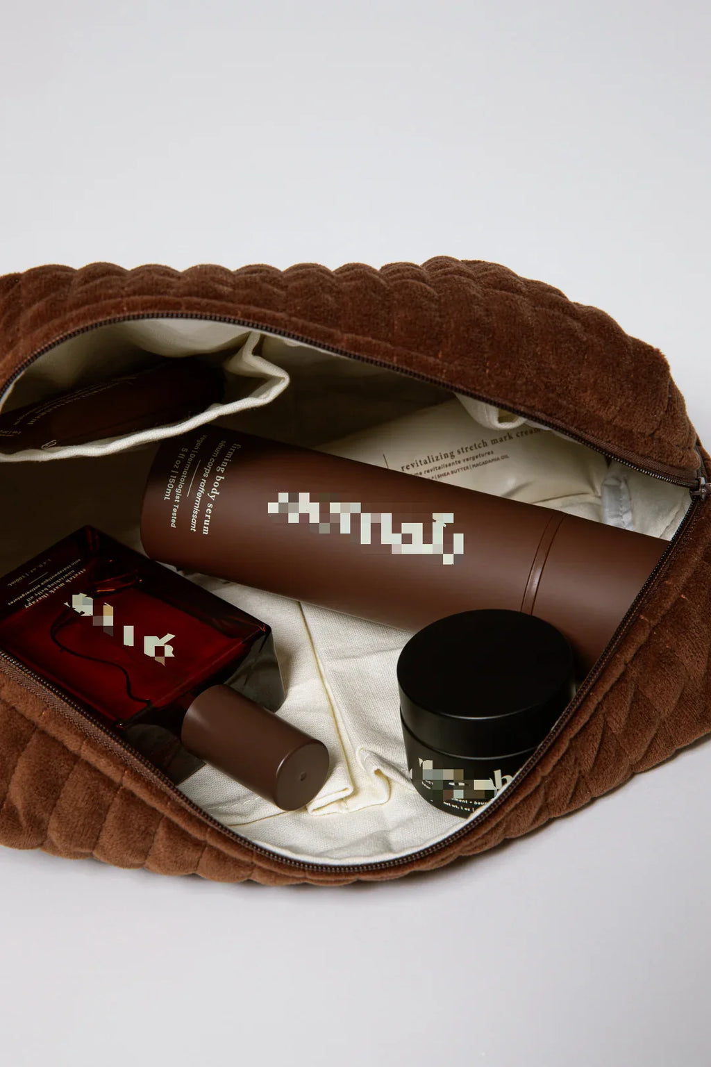 Vertical Quilted Velvet Makeup Bag Toiletry Cosmetic Organizer Bag Soft Travel Toiletry Bag with Zipper Pull
