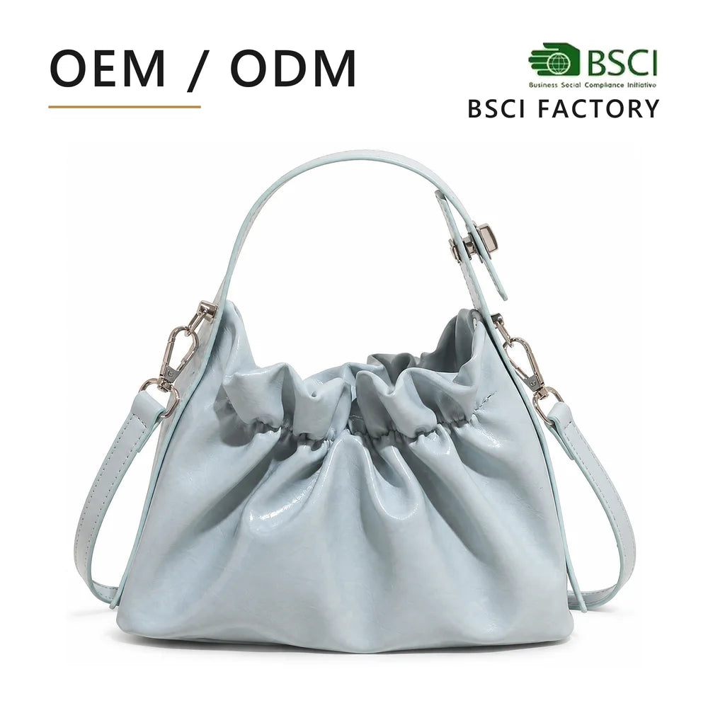 Wholesale Fashion Outdoor Candy Pattern Chains Single Strap Large Capacity Waterproof PU Polyester Lining Tote Bag