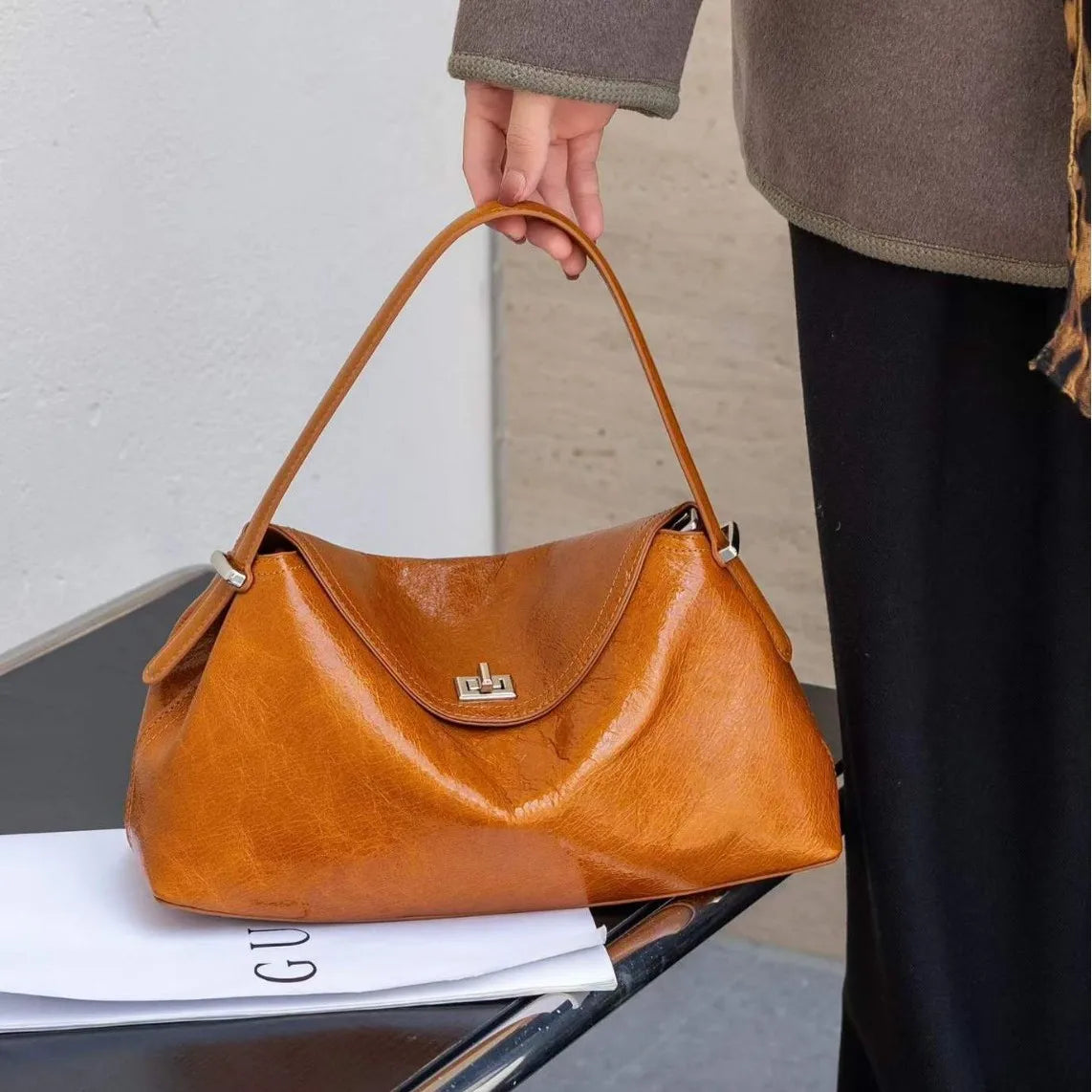 Wholesale Genuine Leather Women's Handbags Casual Fashion Oil Wax Cowhide Ladies Shoulder Bags Crossbody Bags
